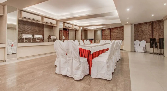 Capital O 22780 Hotel Landmark, Book Hotel Ranchi Jharkhand