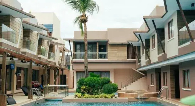 Alona by Jpark Island Resort, Book Ferieresort Tawala Bohol