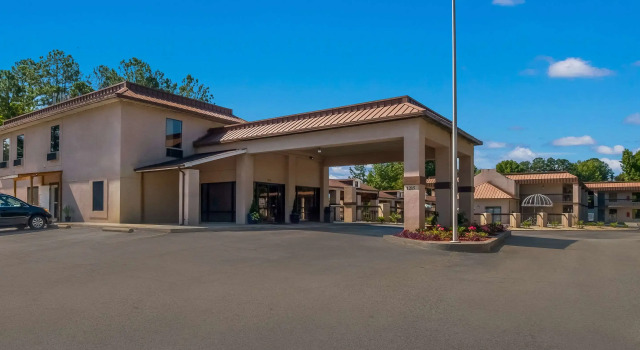 Rodeway Inn Greenwood, Забронировать Отель Отели Южной Каролины 3 звезды, 3*