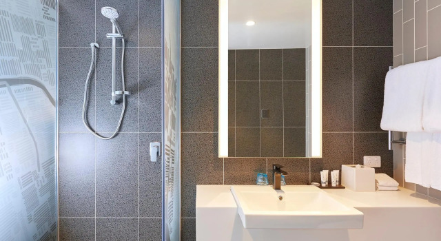 Четырёхместный номер Standard Holiday Inn Express Melbourne Southbank by IHG