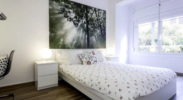 Montjuic Apartment, Забронировать Апартаменты/квартира Сантс-Монжуик , рядом с Парк скульптур