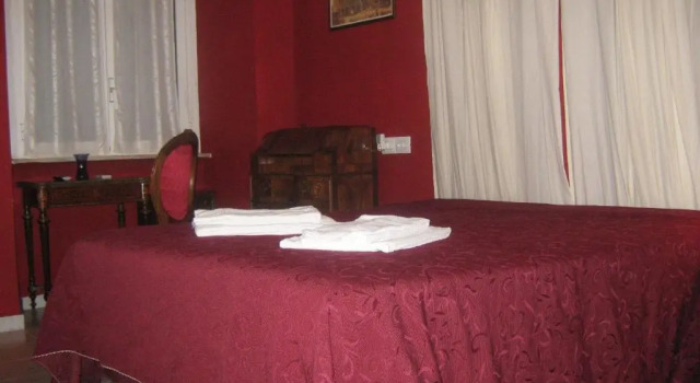 Четырёхместный номер Standard Hotel Ferraro