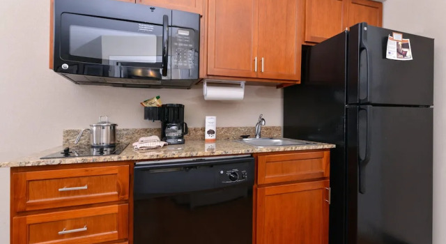 Люкс Candlewood Suites Elmira Horseheads by IHG