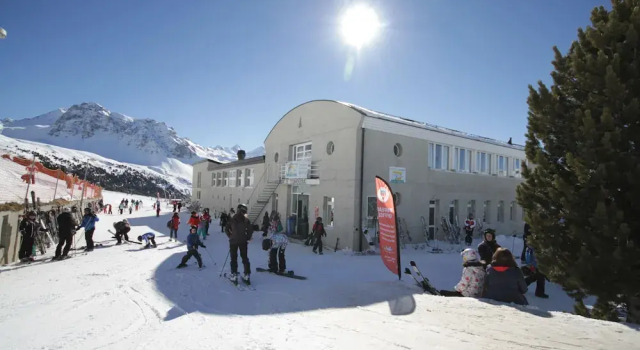 Tignousa logement de groupes et individuels, Prenota Hotel Anniviers Sierre