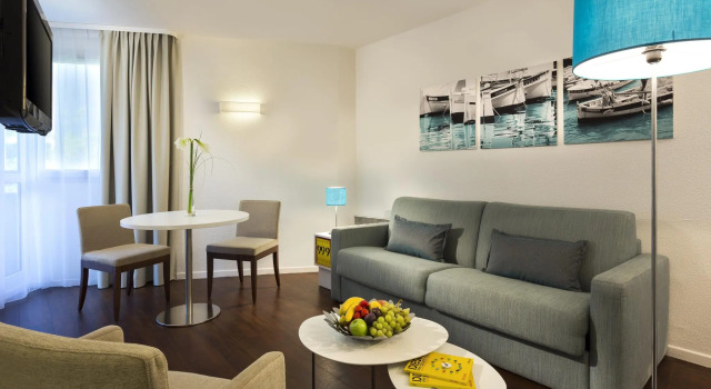 Номер Standard RockyPop Marseille Hôtel