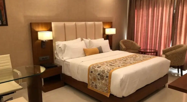 Hotel Deepti Courtyard, Prenota Hotel Hotel a Rourkela con colazione, Colazione