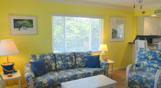 AM Beach Place Unit 4