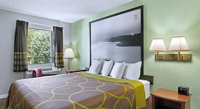 Номер Standard Super 8 by Wyndham Branson - Shepherd of the Hills Exwy
