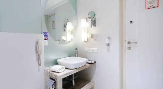 Люкс Superior 7 Apple Hotel Pimpri Pune