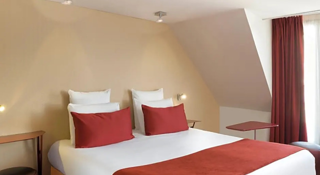 Номер Standard Mercure Paris Opera Lafayette