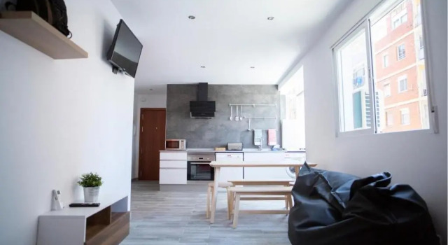 Piso De Diseño A 5 Min Andando De La Playa, Забронировать Отель Поблатс Маритимс 