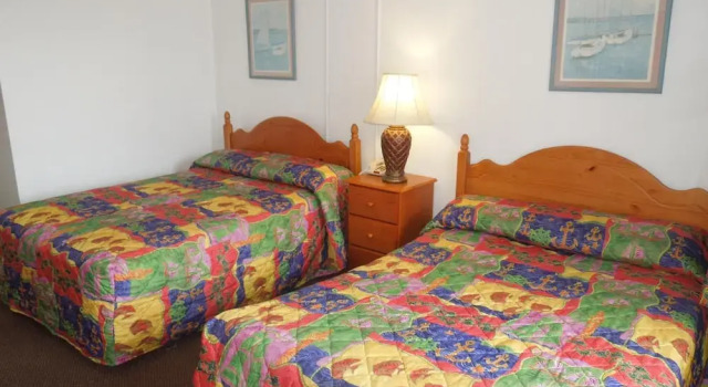 Skylark Resort Motel, Buchen Sie Motel Hotels in Wildwoods Beach mit Parkplatz, Parkplätze