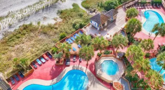 Luxurious Ocean Front Views from this 8th Floor Beach Retreat!