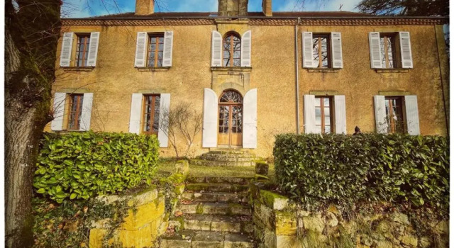 L’ancien couvent de Monsac, Réserver Hôtel Monsac Red Perigord