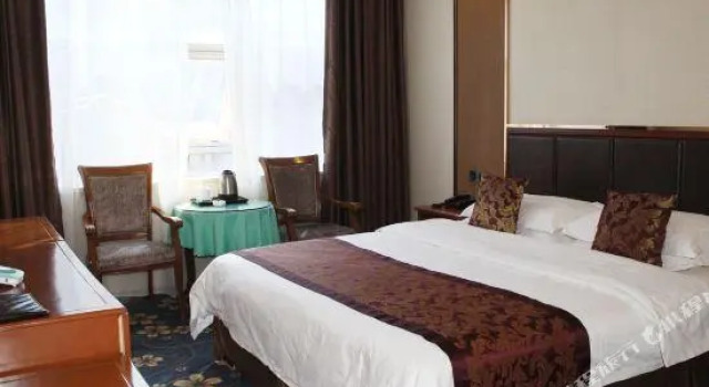 Kai Di Business Hotel, Prenota Hotel Guangyuan Sichuan