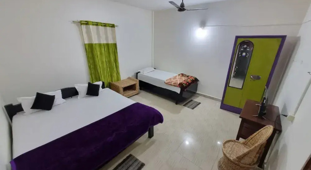 Akash Deep Bhawan By GRB, Rezerwuj Hotel Hotele w Kohora ze śniadaniem, Śniadanie