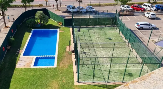 Апартаменты Apartamento diseño con jardín privado a 100 metros del mar