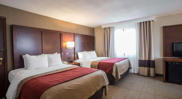 Quality Inn & Suites Boonville - Columbia, Boek Hotel Hotels in Missouri met zwembad, Zwembad