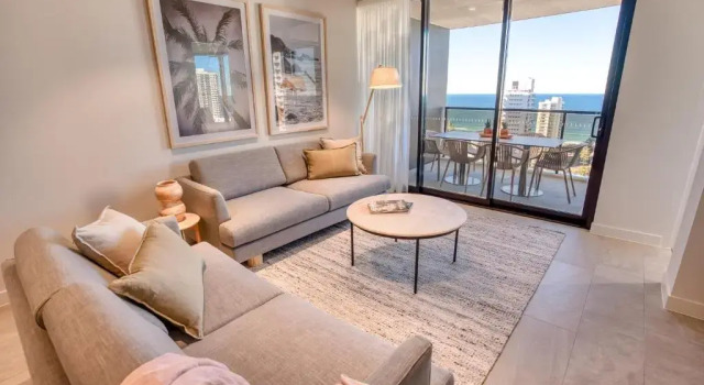 Апартаменты с 3 комнатами с видом на океан Encore Broadbeach - Official