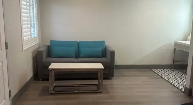 Люкс Super 8 by Wyndham Oceanside Downtown