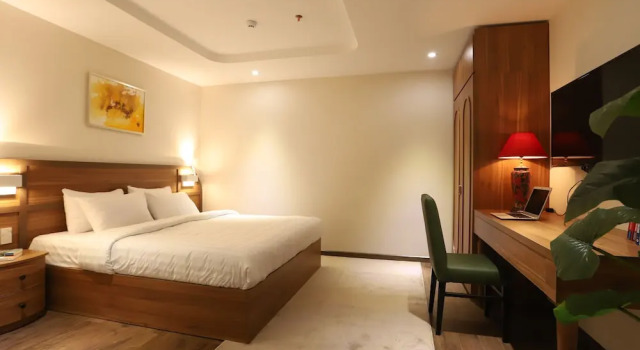 Апартаменты Superior Lanura Apartments and Hotel
