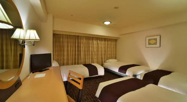 Четырёхместный номер Standard Canal City Fukuoka Washington Hotel