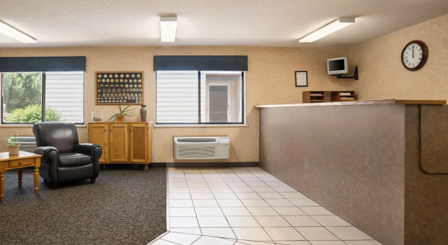 Oak Tree Inn - Morrill, Rezerwuj Hotel Mitchell Nebraska