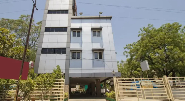 OYO 1421 Hotel Nirmal Excellency, Rezerwuj Hotel Hajdarabad 