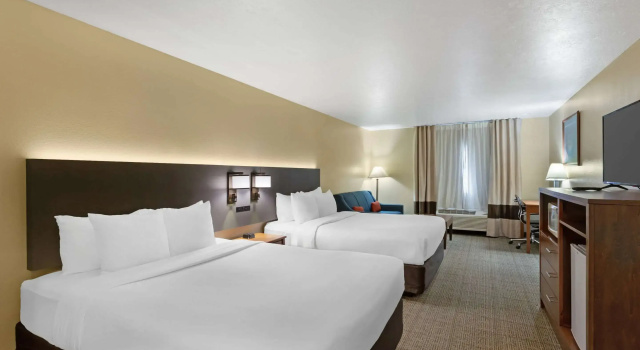Четырёхместный номер Standard Comfort Inn Richfield I-70