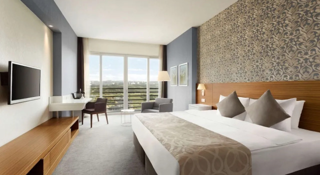 Двухместный номер Executive с балконом Ramada Plaza by Wyndham Istanbul Asia Airport