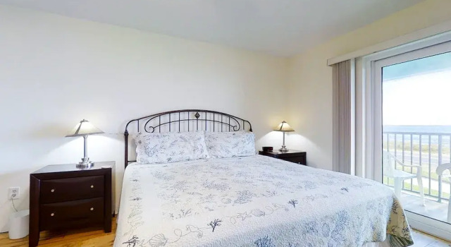 Fabulous Oceanfront Find in Flagler Beach W/shared Pool, Wifi, Central AC, W/D, Забронировать Дом для отпуска Виллы Флаглер-Бич, Вилла