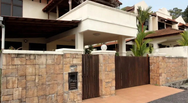 Fifty Five Holiday Guest House, Prenota Affittacamere Batu Ferringhi Penang