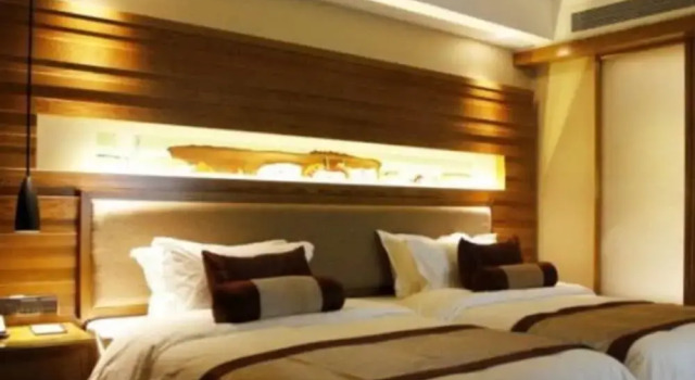 Wanyi Lijing Hotel Guiyang Huaxi Park, Buchen Sie Hotel Huaxi Guiyang, in der Nähe von Flower Stream Park