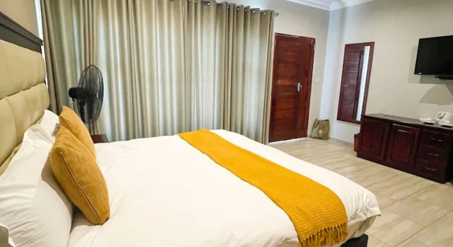 Executive Zimmer Pemabwe Guest Lodge