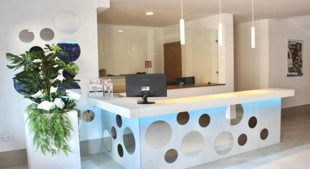 Bluewater Hotel, Book Hotel Ses Salines Majorca