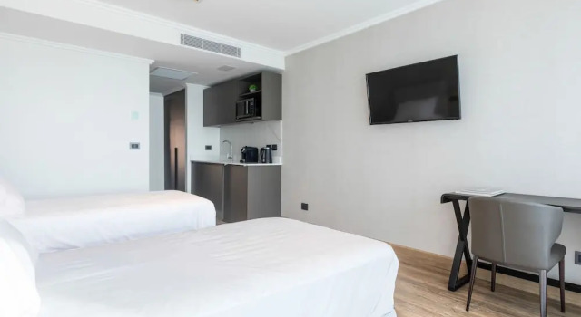 Двухместный номер Deluxe с балконом Hotel Solerios Mansa
