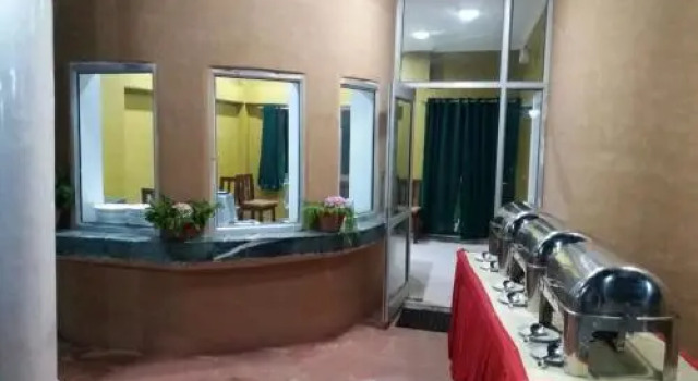 Samsara Snow Peaks, Boek Hotel Almora Uttarakhand