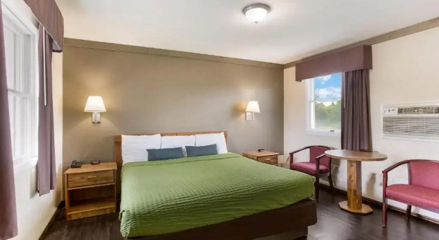 Номер Standard Malone Inn