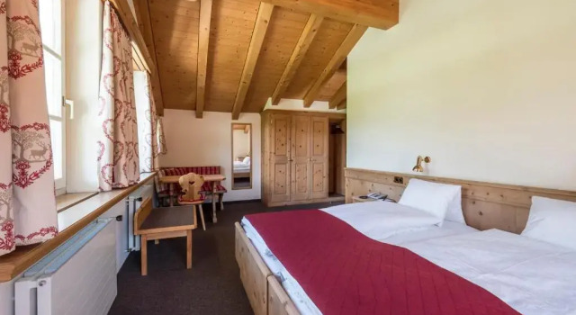 Полулюкс Hotel Maria