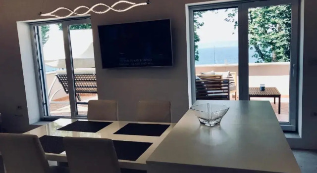 Апартаменты с видом на море Apartments & rooms Artemus Belveder