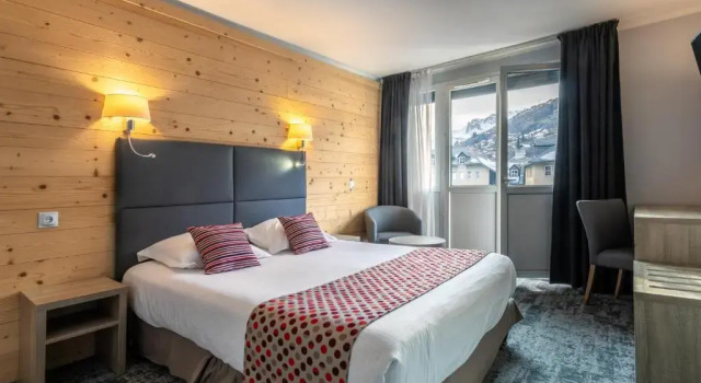 Двухместный номер Standard с видом на горы Hotel Vauban Briançon Serre Chevalier