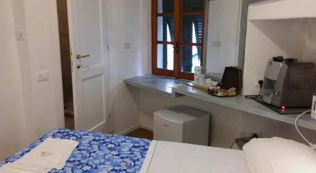 Rina Rooms