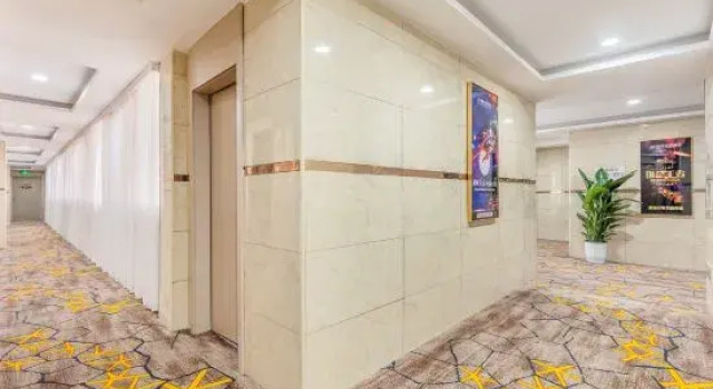 Yuanrui Hotel (Guangzhou Huangpu Chaolou Dashadi Subway Station Branch)