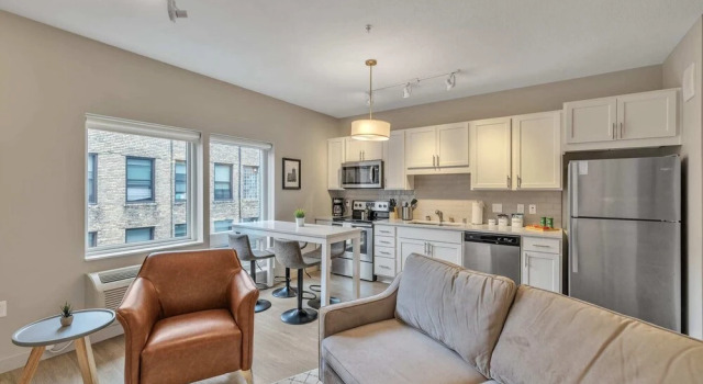 Comfortable 1BD Vector Suite With 95 Walkscore, Забронировать Апартаменты/квартира Апартаменты Миннеаполиса, рядом с Институт искусств Миннеаполиса, Апартаменты/квартира
