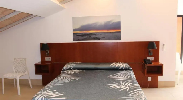 Четырёхместный номер Premium Hotel Isla Plana