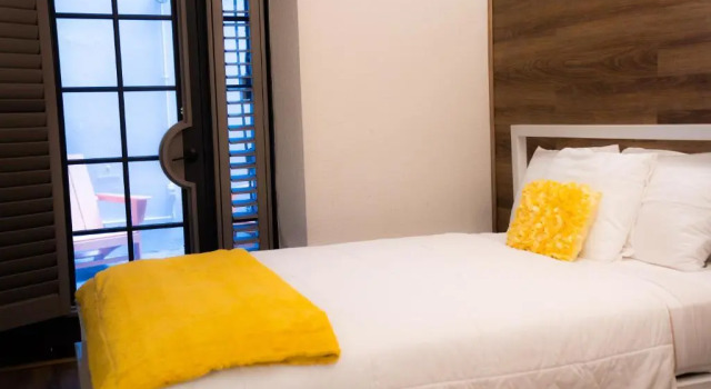 Двухместный номер Deluxe Patio Amsterdam Hostel