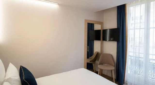 Двухместный номер Classic Mercure Paris Opera Lafayette