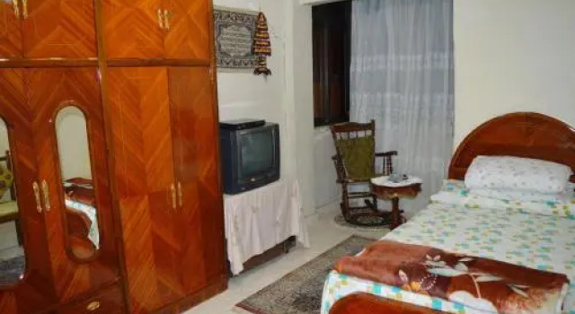 Private Room in Alexandria