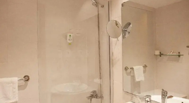 Номер Standard Las Ramblas Pasaje Bacardi Apartments
