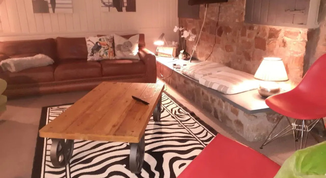 Ochil Cottage In Bannockburn, Close to Stirling